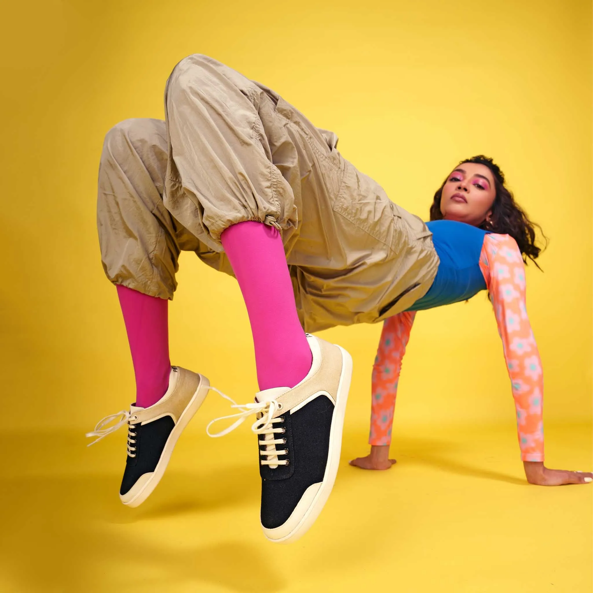 Black Sneakers | Water Resistant | Light And Comfortable Wear