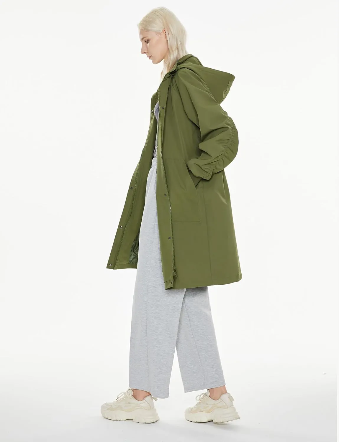 Orolay Women's Casual Hooded Raincoat Spring Light Jacket Zip Up Long Overcoat Warm Windbreaker with Belt