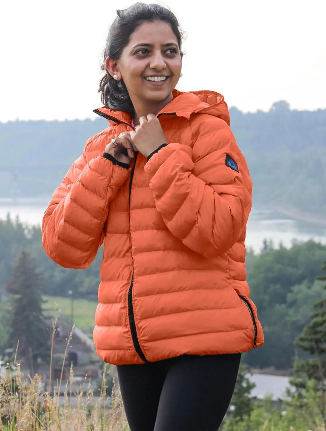 URBAN BUCK Packable Puffer Jacket Women with Hood – 32 Degree Lightweight Quilted Winter Puff Foldable Jacket for Women