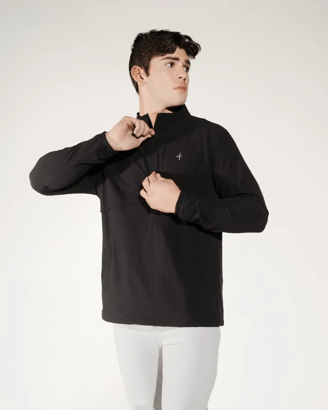 [VENTUS] Men's Ace Half zip Jacket: Black